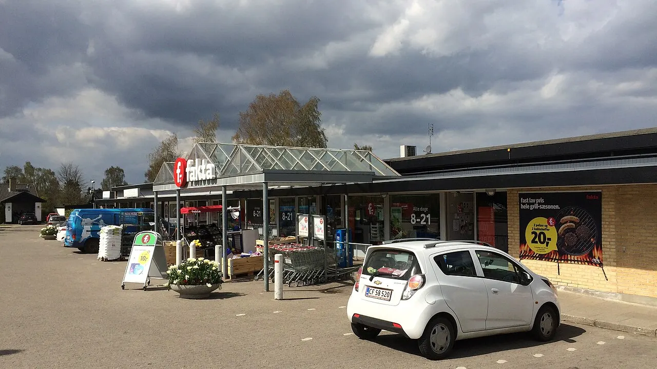 Butik i Ågerup nordøst for Roskilde.