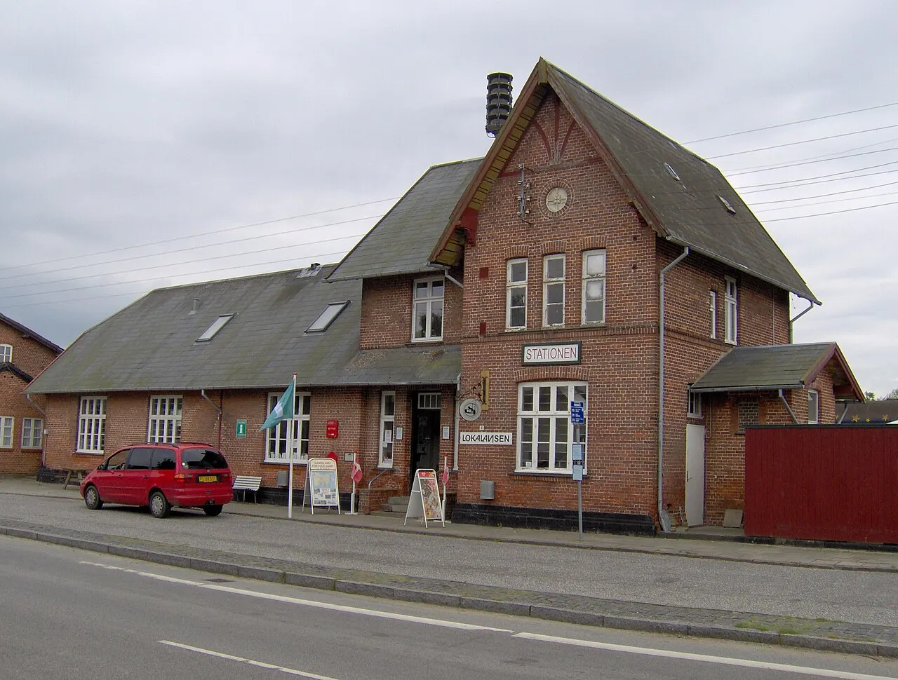 Allingåbro station