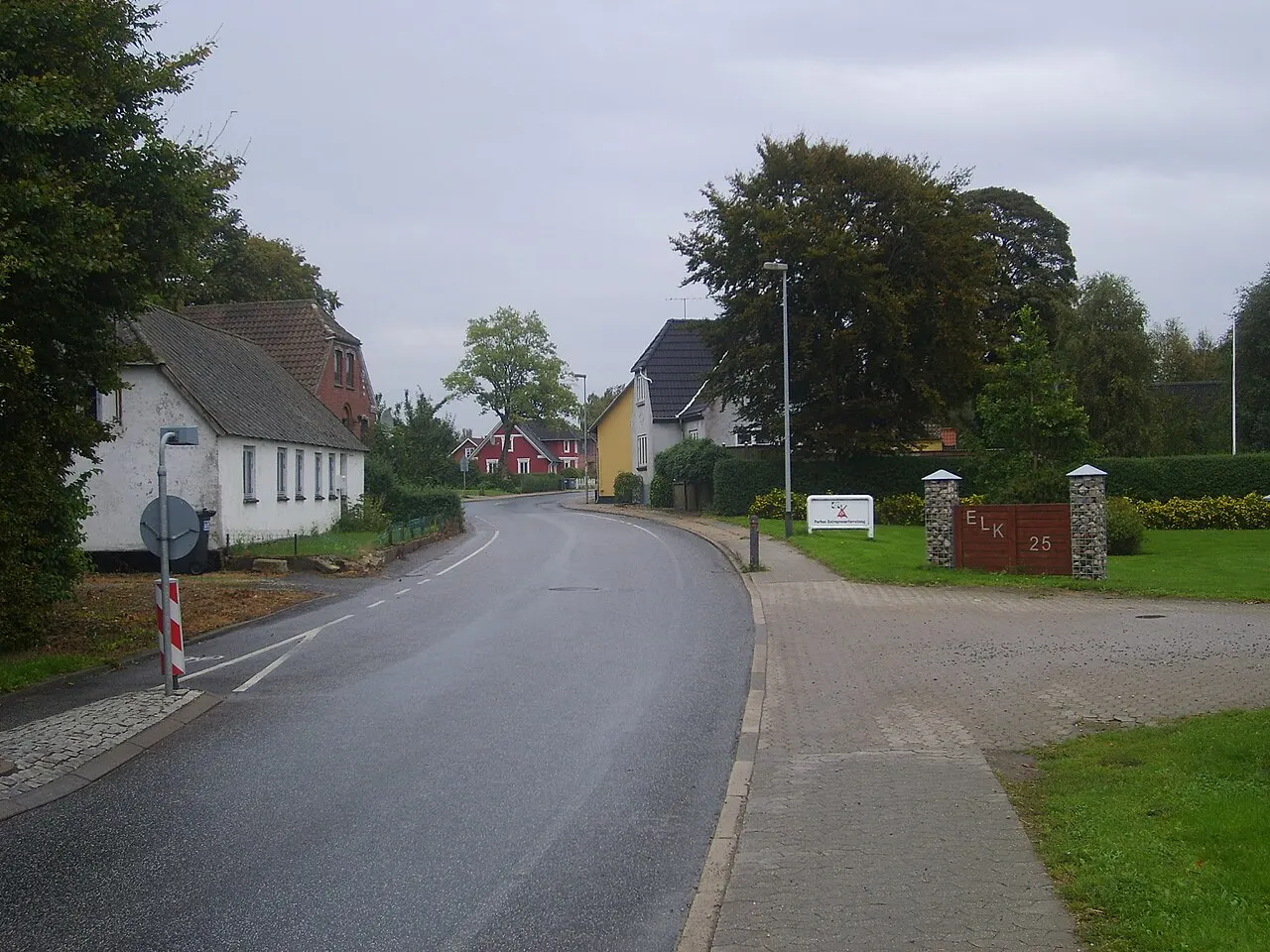 Vestergade i byen Asferg nordvest for Randers.