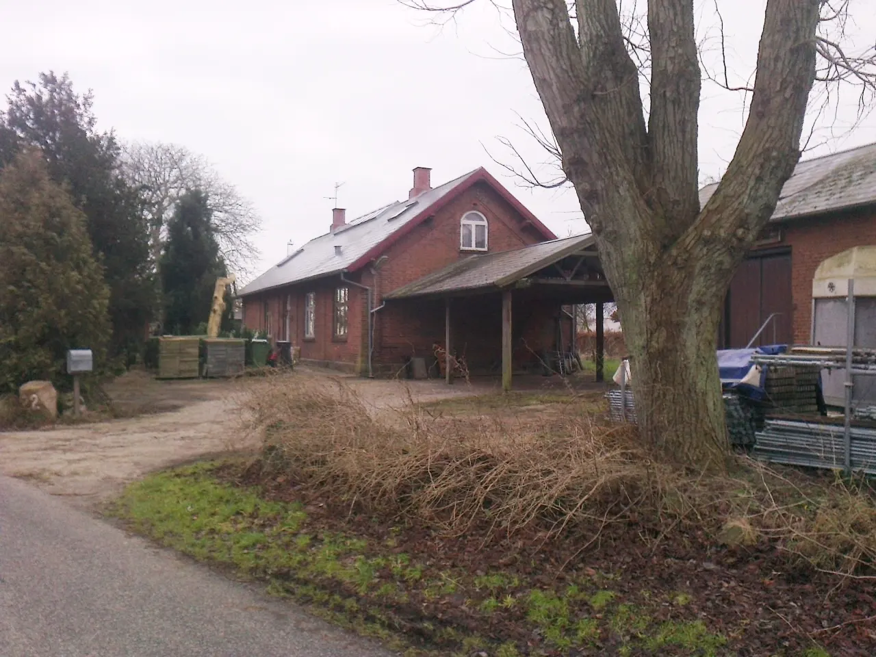 Boulstrup Station fra vejsiden