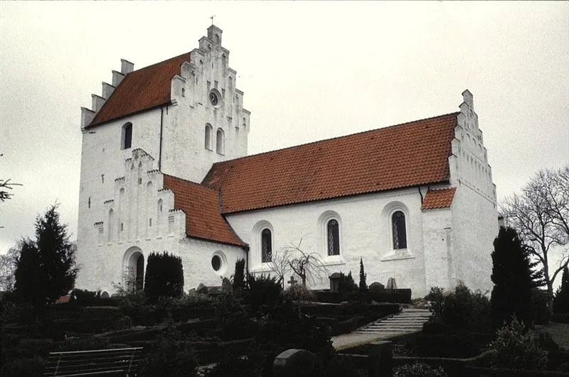 Ejby Kirke (Køge Kommune) i Danmark. Ejby kirke