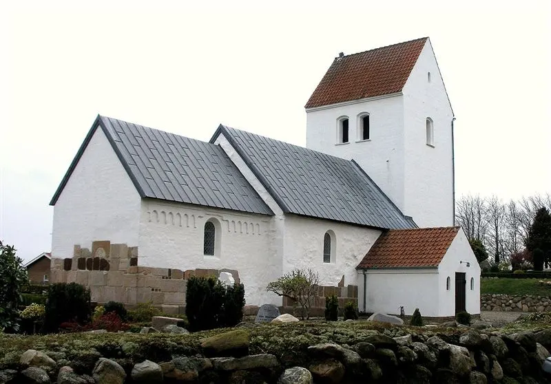 Ølstrup Kirke i Danmark. Ølstrup kirke
