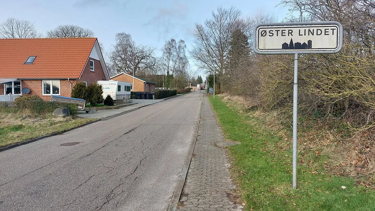 Byskilt ved den sydlige ende af Præstegårdsvej