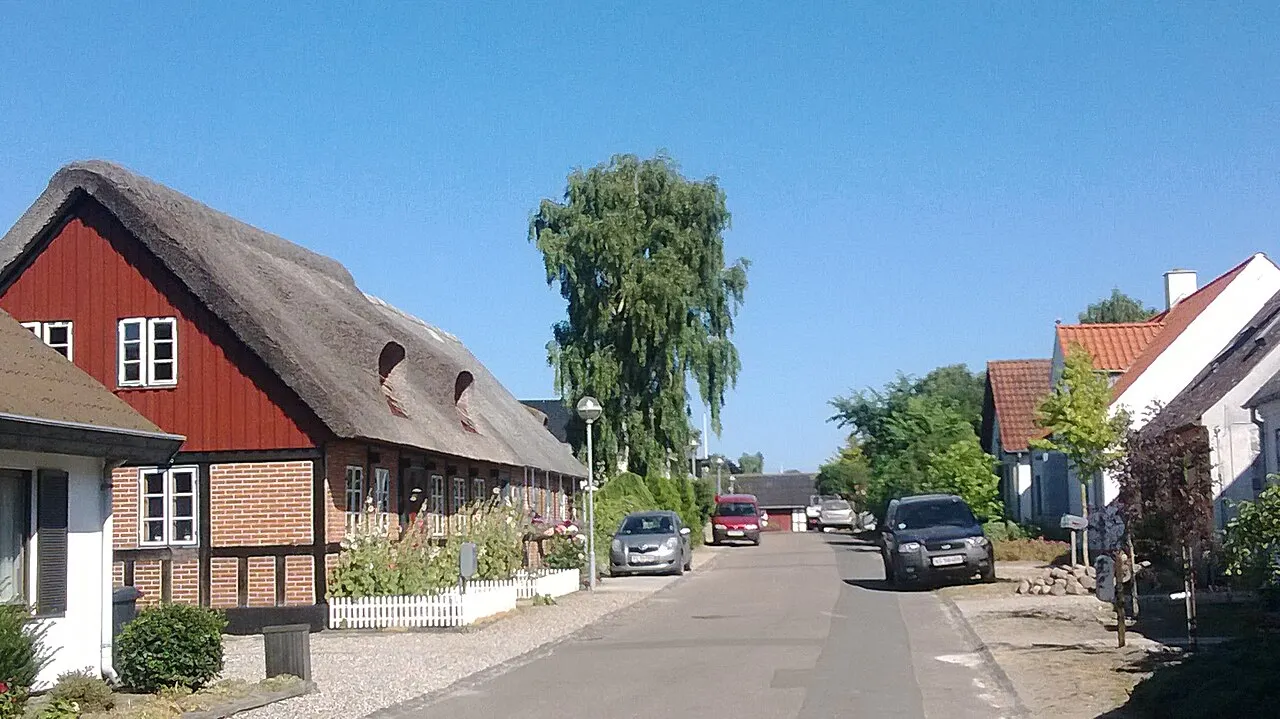 En vej i Saksild, Danmark.