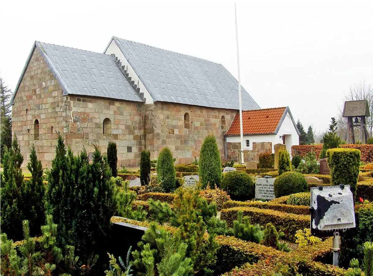 Skarrild kirke fra nordøst