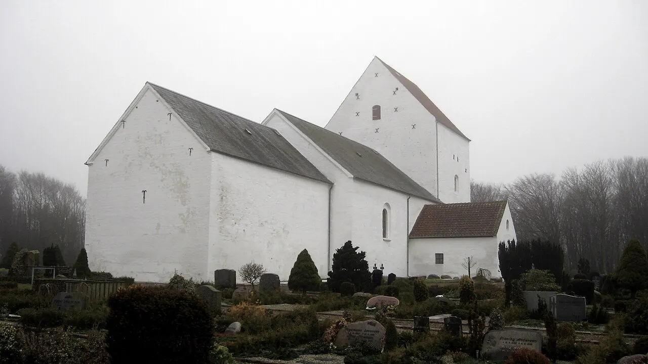 Tise Kirke (også lokalt Thise Kirke) er en kirke i Tise Sogn, Ålborg stift. Den ligger i Vendsyssel, Brønderslev Kommune i Region…